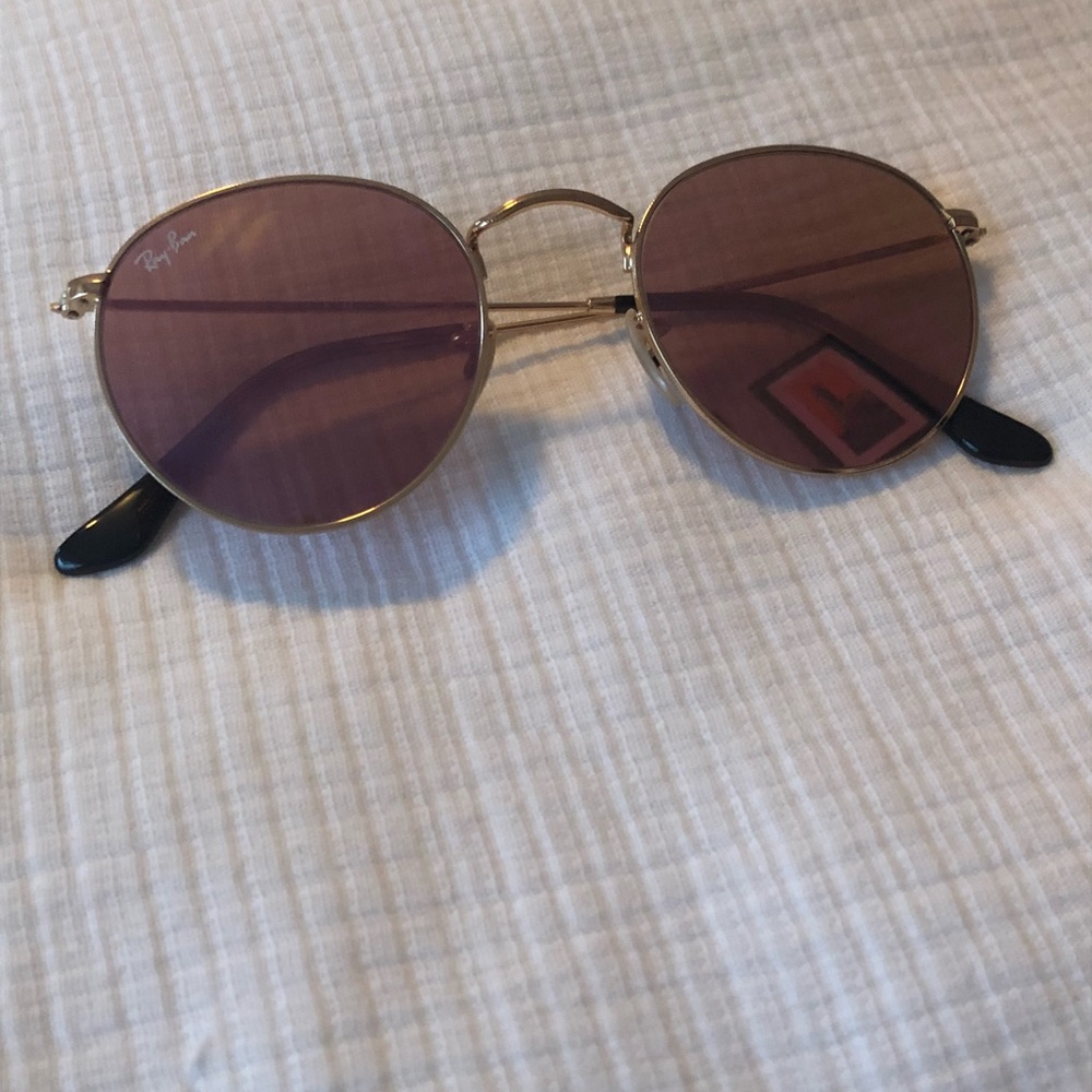 Ray-Ban Round Metal Sunglasses. Perfect condition